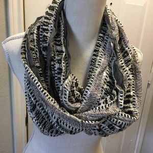Infinity Scarf black, Gray, White w/Silver Thread